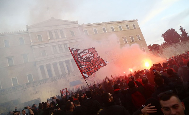 Θύρα 7 και Delije έγιναν ξανά ΕΝΑ (videos)
