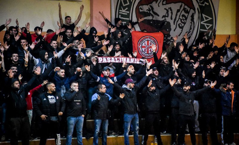 Κατακόκκινο και το Άργος!