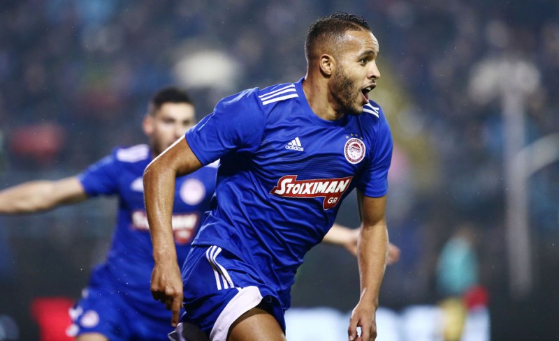 Το «κόλλησε» και άνοιξε το σκορ ο Ελ Αραμπί!