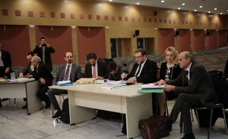 Αντί να δώσουν εξηγήσεις, πήγαν να ρίξουν περισσότερο σκοτάδι!