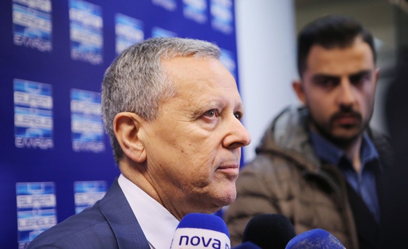 Δεν τους πέρασε η αποβολή Ολυμπιακού