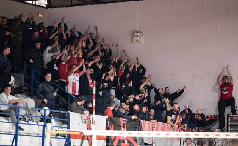 Παντού κοντά ο λαός του Θρύλου! (photos)