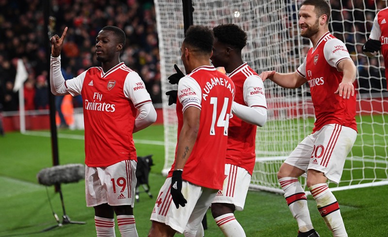 Ξέσπασε στο δεύτερο η Άρσεναλ