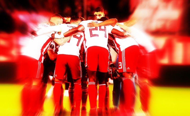 Χωρίς κόσμο, αλλά με πίστη! Ολυμπιακός είσαι