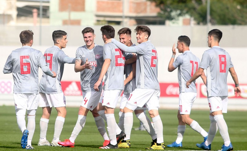 3άρα για τους Νέους, κόντρα στις... αντιξοότητες!