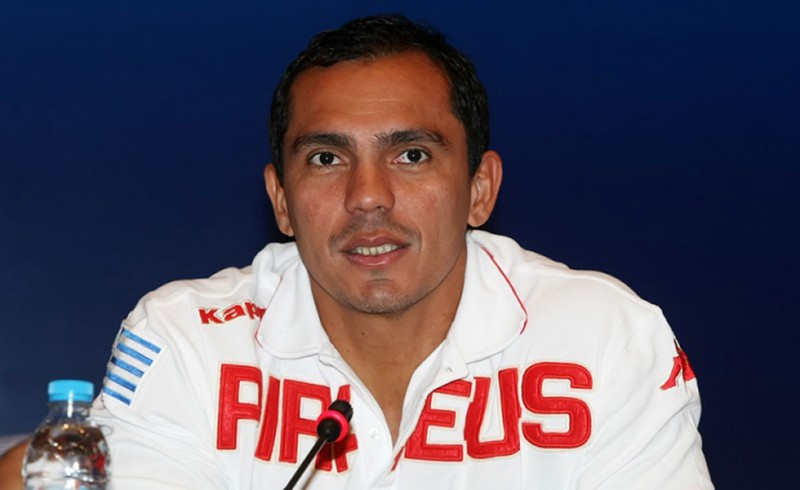 Ο «μάγος» για τα «ερυθρόλευκα» γενέθλια (photo)