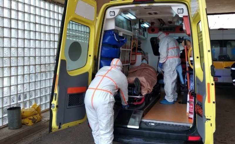 32 νεκροί και 1061 κρούσματα στην Ελλάδα!