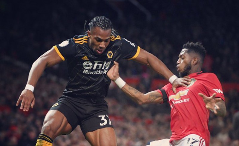 Πρόβλημα με Τραορέ στη Γουλβς!