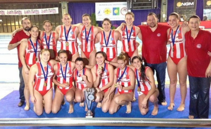 Έγραψαν ιστορία οι θρυλικές κοριτσάρες (video)