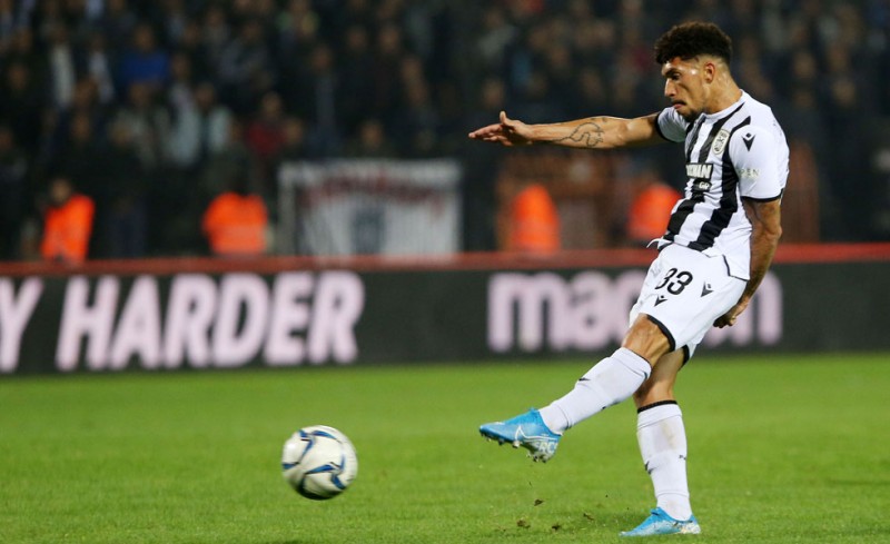 Το... τερμάτισε ο Αουγκούστο για Ιβάν!