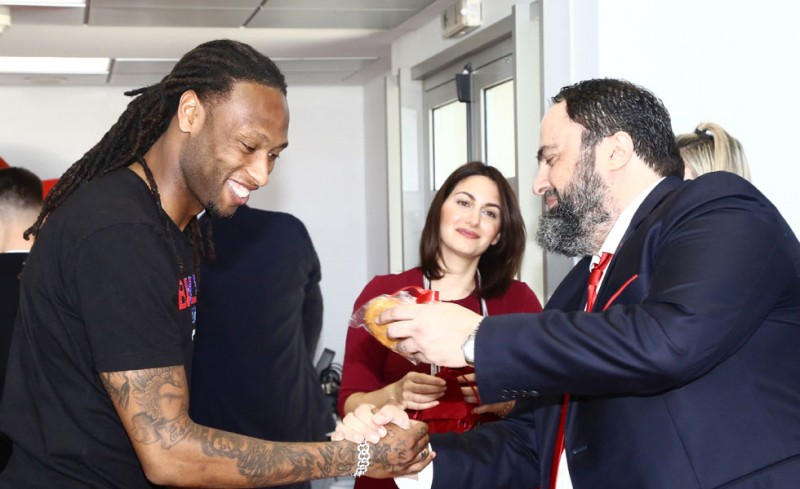 Η επίσκεψη Μαρινάκη στο Ρέντη