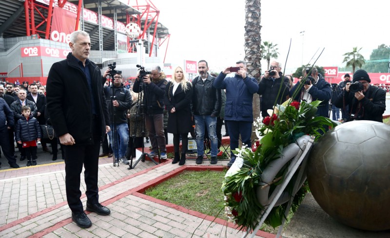 «Λύπη και αγανάκτηση» (photo)