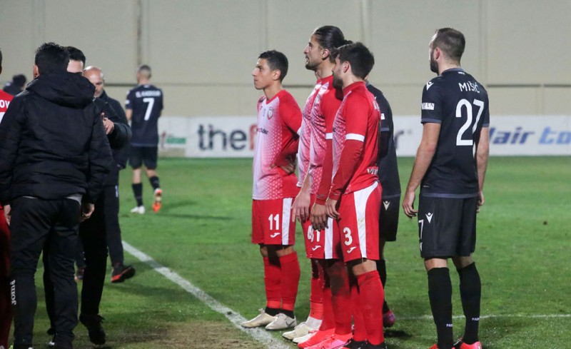 «Έφαγε» τα μούτρα του ο ανιψιός! Ξεκινάει με -12 η Ξάνθη!
