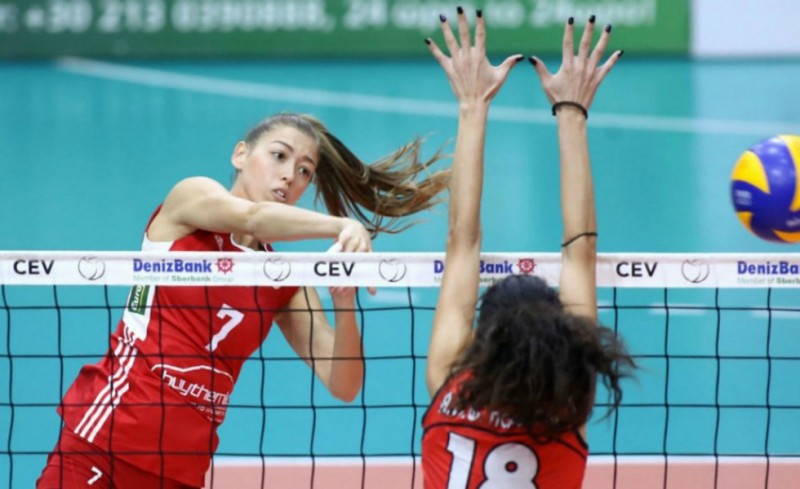 Και επίσημα στη Λιμούζ η Λαμπρούση!