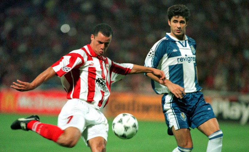 «Ερυθρόλευκο» χρώμα στα 20 καλύτερα γκολ του Champions League (video)