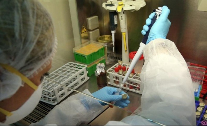 1 ακόμα νεκρός, 4 νέα κρούσματα