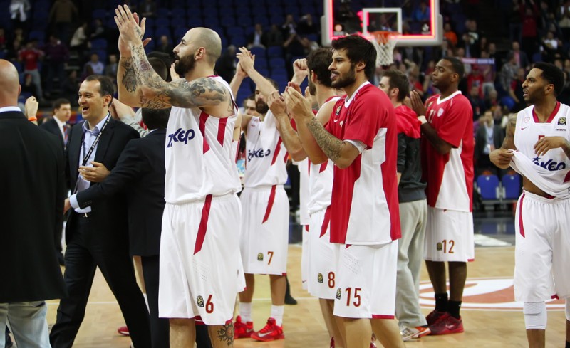 «Φάπα» σε ΤΣΣΚΑ, ένα βήμα πριν την κούπα στο Λονδίνο (videos)