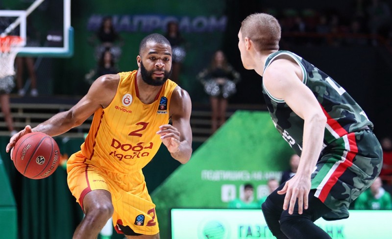 Στη λίστα ο Χάρισον (videos)