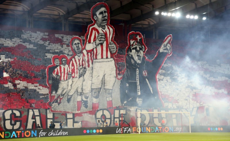 Που έχεις δύναμή σου, Ολυμπιακέ...