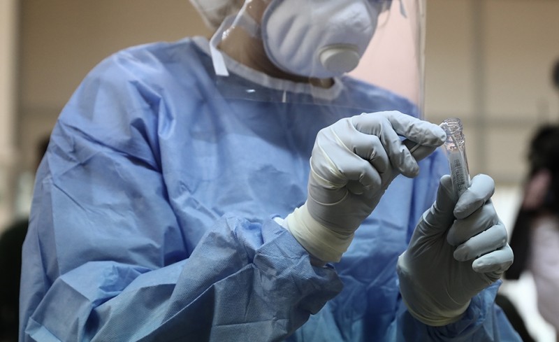 4 νέα κρούσματα