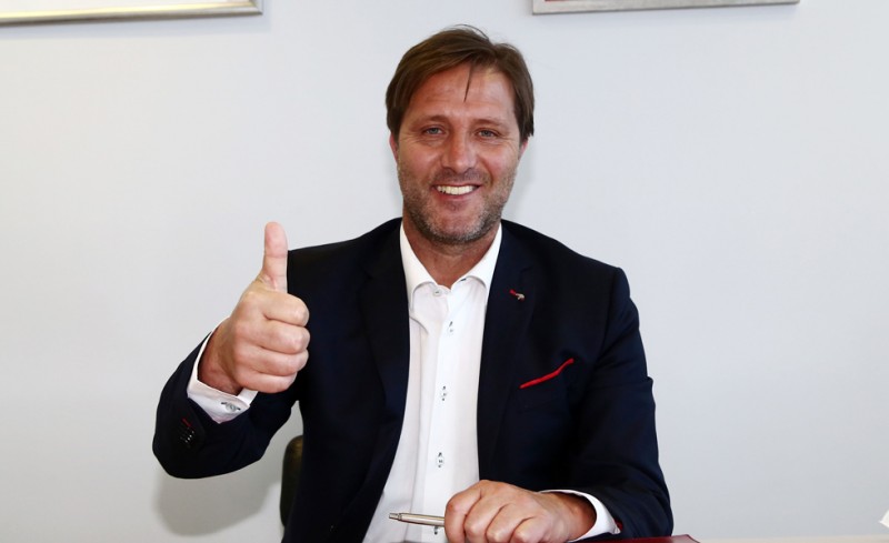 «Ξεκάθαρη ταύτιση, να συνεχίσω τη σπουδαία δουλειά»