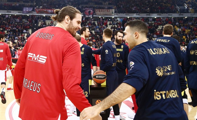 Μπόγρης σε Σλούκα: «5 μήνες περιμένουμε» (photo)