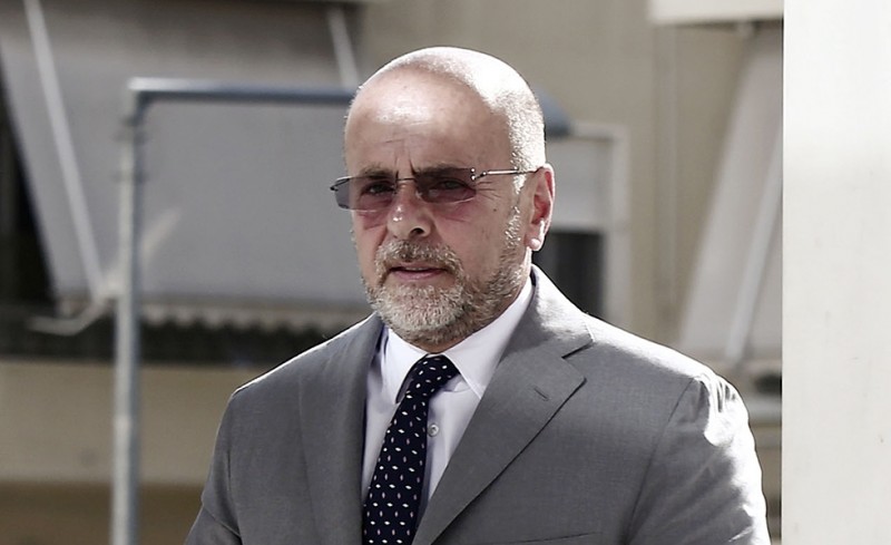 Όταν ο Αλαφούζος μιλάει μπερδεύεται και ο ίδιος