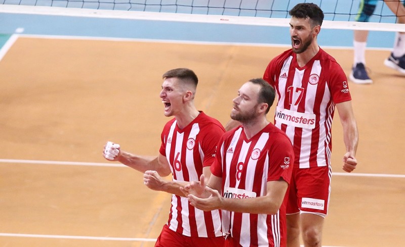 Μάγκικα και πειραιώτικα στον τελικό ο Θρύλος!