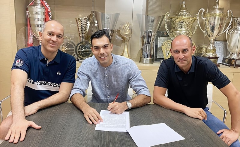 «Γύρισα σπίτι μου. Να κάνουμε ξανά το απίθανο, πιθανό!»