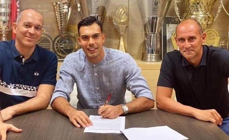 Υπέγραψε ο Σλούκας, παρουσία των Προέδρων (photo)