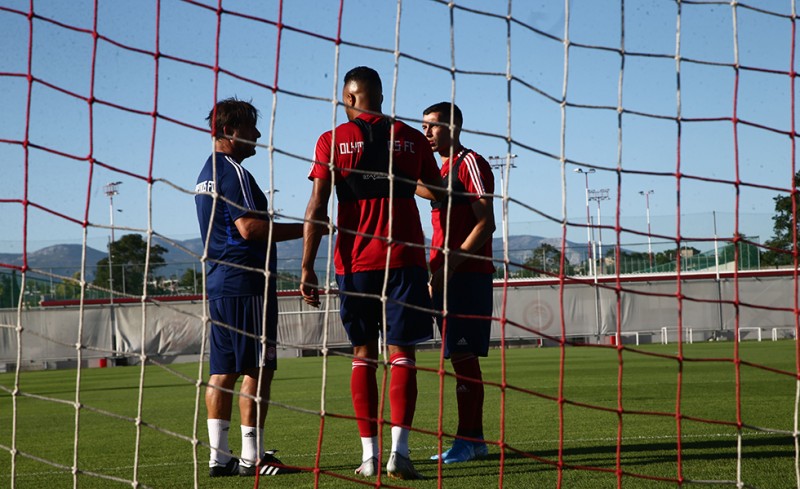 Μία απουσία και αλλαγή ώρας στο φιλικό