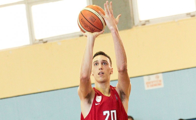 Αναχώρησε για την Αμερική! (photo)