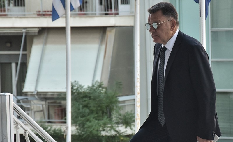 Κούγιας κατά Μπέου για… «παραρτήματα»