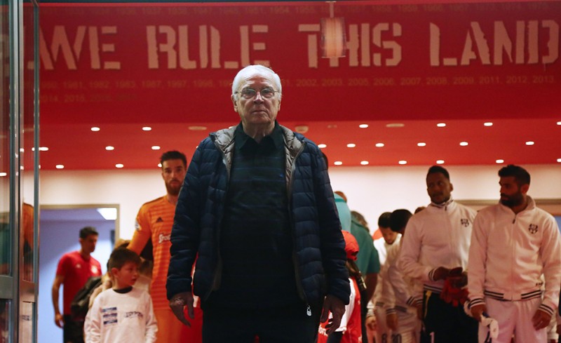 Ο Σάββας Θεοδωρίδης όπως τον έζησε η ερυθρόλευκη οικογένεια