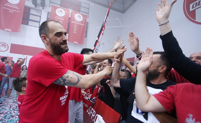 «Να δείξουμε τη δυναμική του Ολυμπιακού»