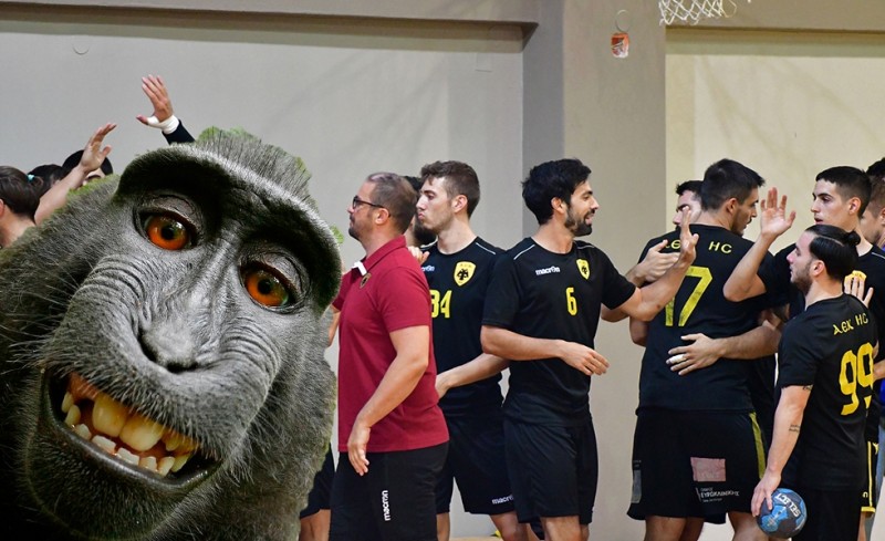 Της το έδωσαν και το σήκωσε επιτέλους!