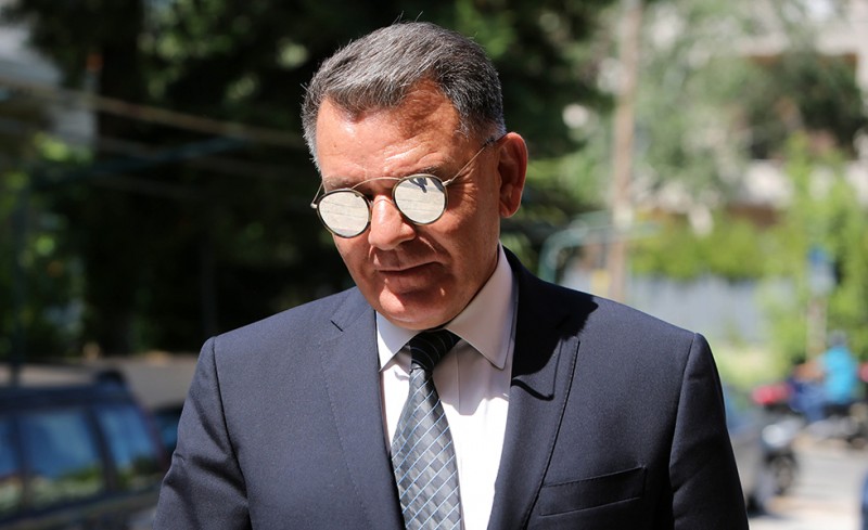 «Θα έχουν εξαφανιστεί από το ποδόσφαιρο ή θα βρίσκονται στις φυλακές»