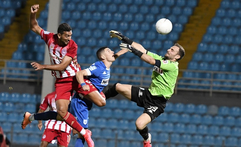 Έκανε ένα λάθος ο Ολυμπιακός, σκόραρε...