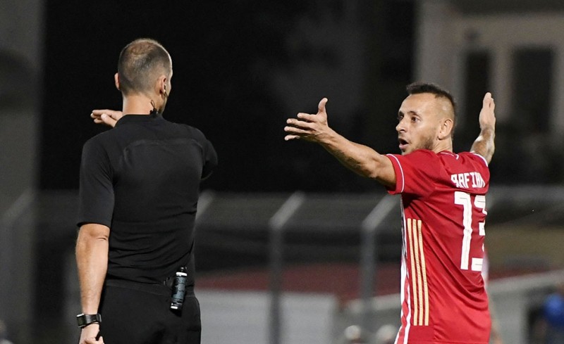 Ξεφτίλα! Του έκλεψαν τη νίκη στα Γιάννενα!