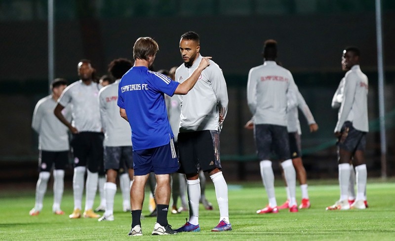 Στο Ρέντη για... Πόρτο!