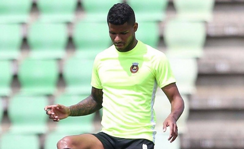 Πορτογαλικά ΜΜΕ: «Μάχη με Σπόρτινγκ…»