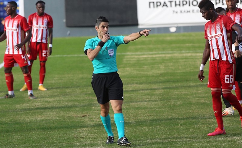 Ο Παπαδόπουλος διαιτητής με Βόλο