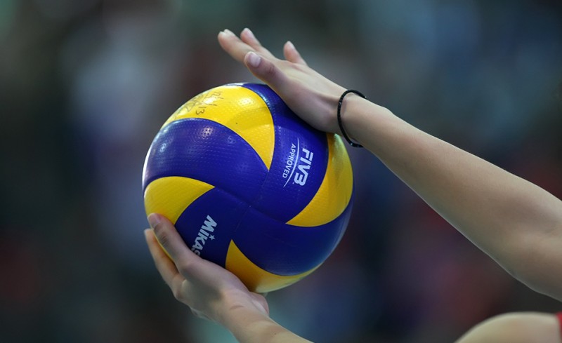 Άλλα λόγια να αγαπιόμαστε!