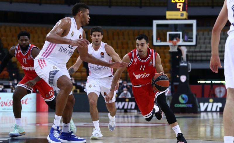 Ξεπέρασε τις 1.000 ασίστ ο Σλούκας