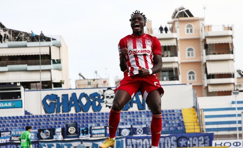 Γκολάρα Μπρούμα για το 0-1!