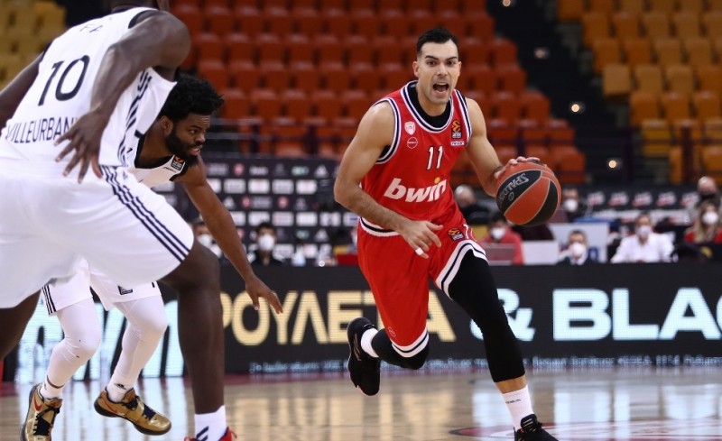 Καθιερώνεται στην οκτάδα!