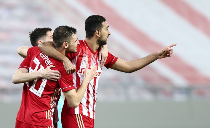 Ξανά προβάδισμα με Χασάν