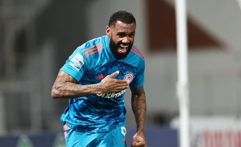 Μάγκικο «διπλό» μέσα στο Βόλο