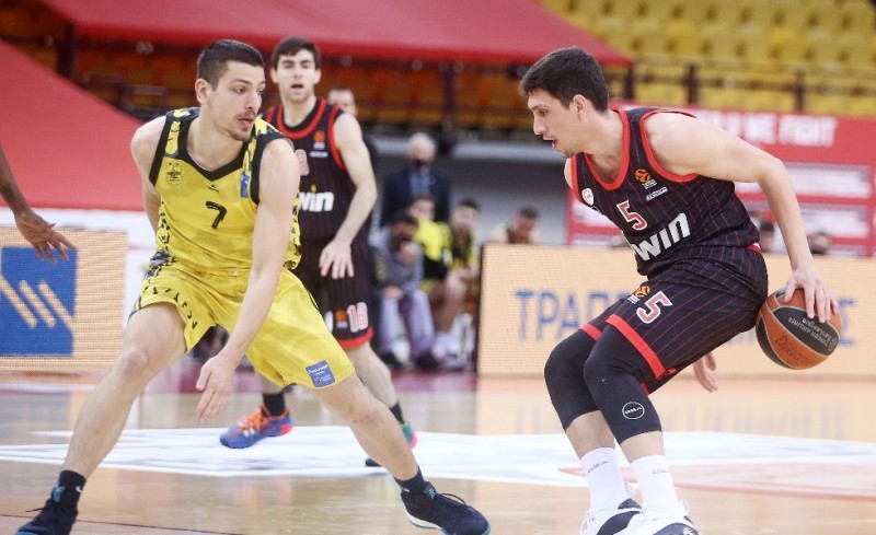 Άνετα τον Άρη ο Θρύλος