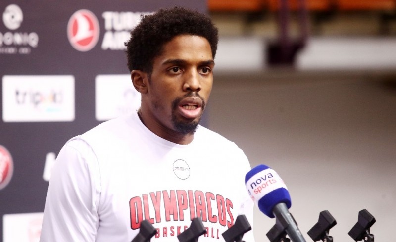 «Πρέπει να παλέψουμε σκληρά»